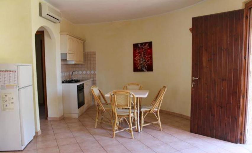 Residence Il Borgo Di Porto Corallo Villaputzu Exteriör bild
