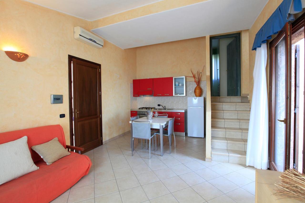 Residence Il Borgo Di Porto Corallo Villaputzu Exteriör bild