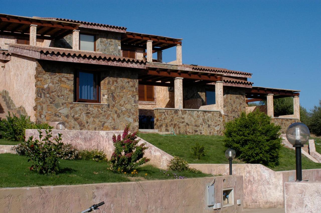Residence Il Borgo Di Porto Corallo Villaputzu Exteriör bild