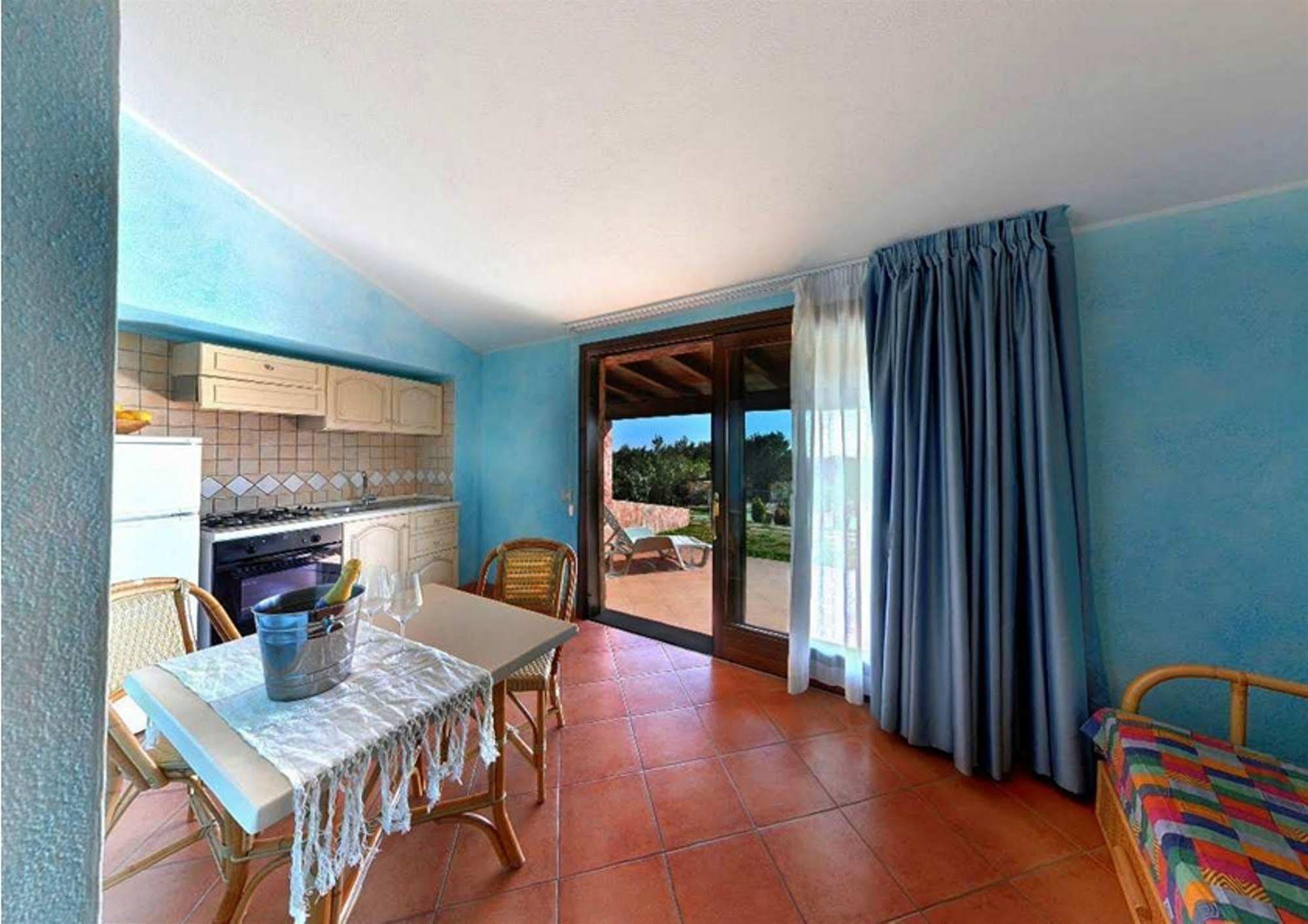 Residence Il Borgo Di Porto Corallo Villaputzu Exteriör bild